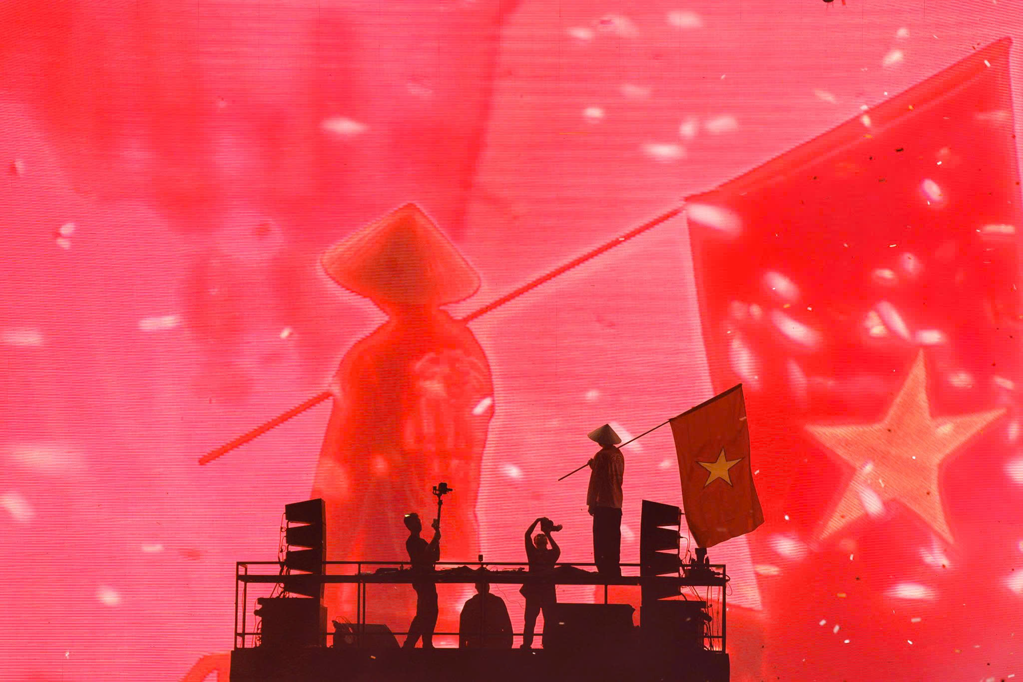 Dàn sao quốc tế và những khoảnh khắc “yêu Việt Nam” khó quên tại 8Wonder