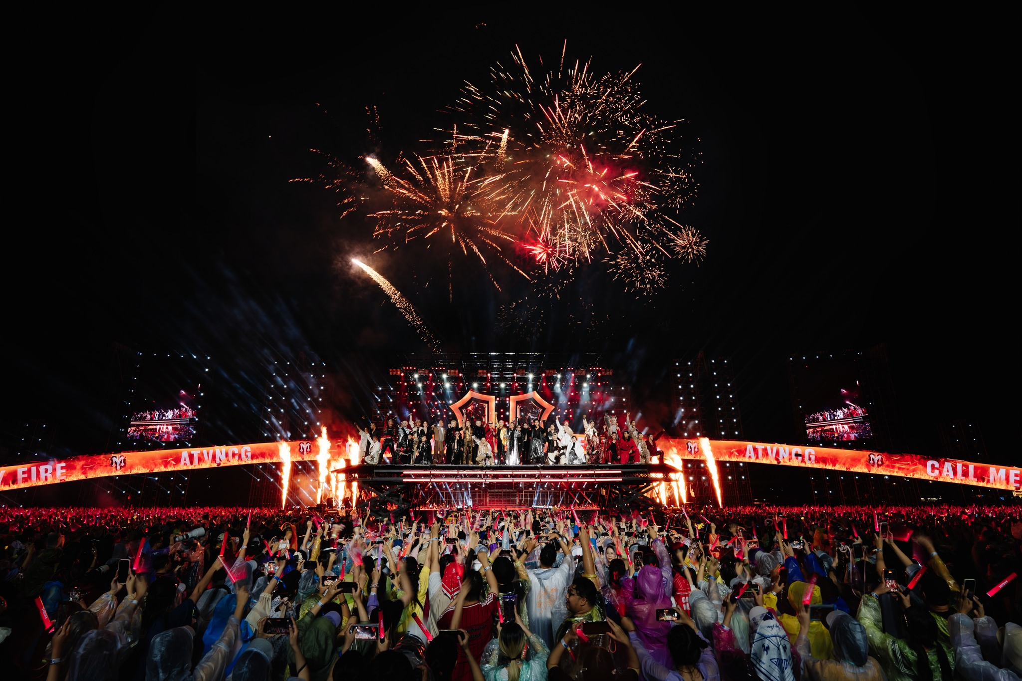 Concert Anh Trai khép lại: Khán giả tiếc nuối, mong chờ mùa sau