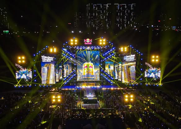 HÚC FEST: Khi sân khấu là một hành trình cảm xúc thăng hoa