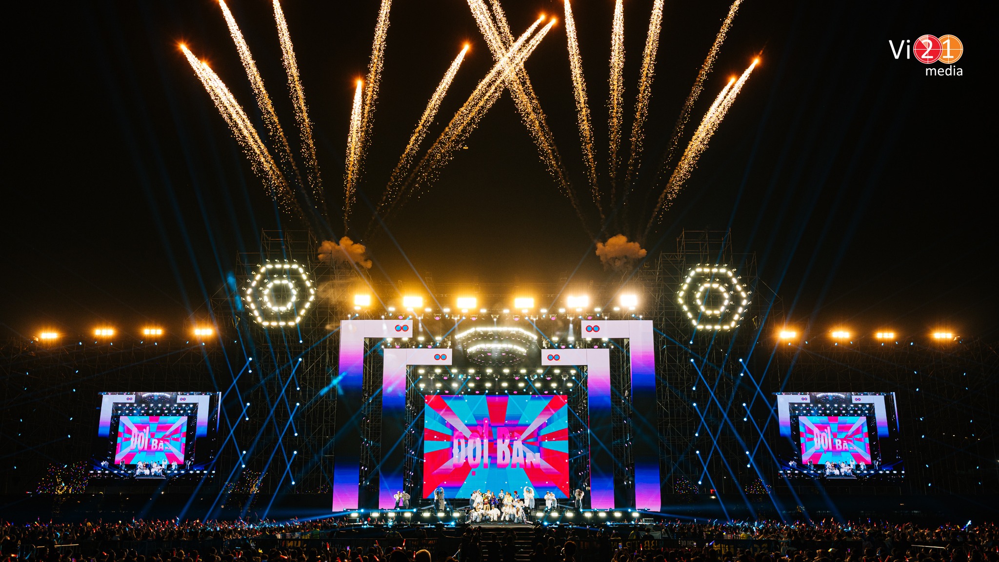 Sân khấu SUPERFEST 2025: Đã 