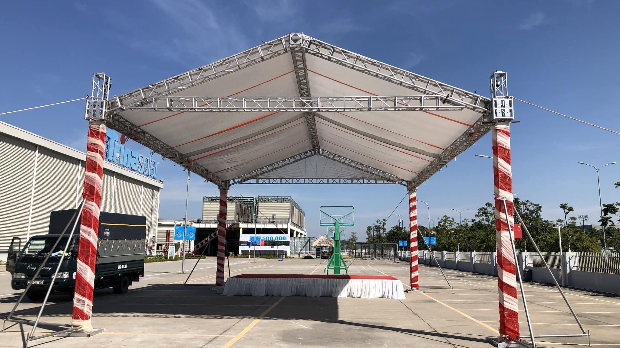 Ánh Sáng Hoàng Long chuyên cung cấp truss nhôm sự kiện