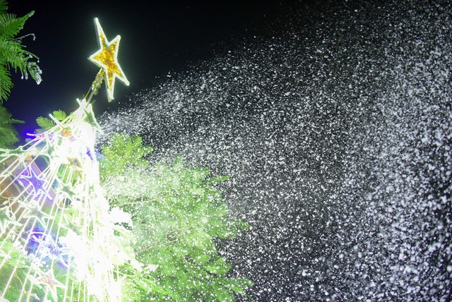 Máy tạo tuyết nhân tạo