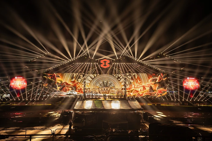 Đạo diễn 8Wonder hé lộ sân khấu 50.000 khán giả: Từ huyền sử Việt đến chuẩn quốc tế