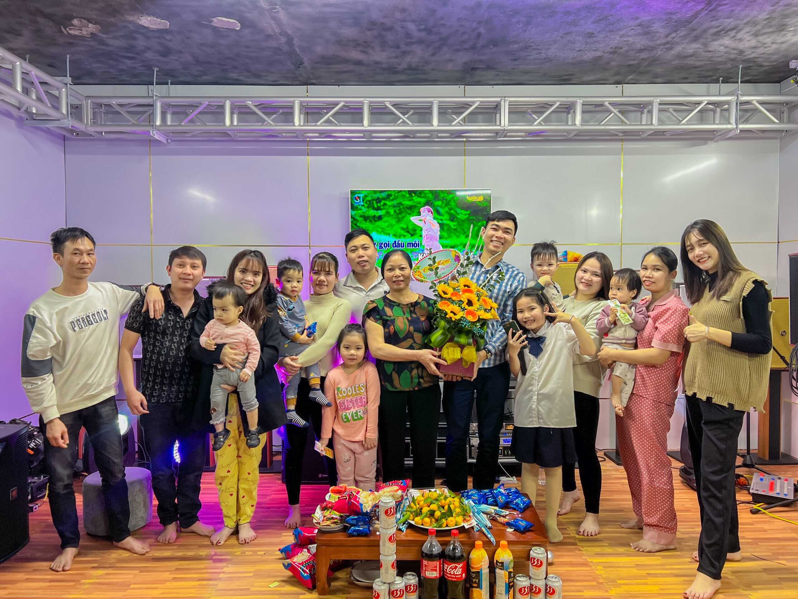 Ngày Quốc Tế Phụ Nữ 8.3.2023 Tại Công Ty Tnhh ÂM Thanh Max Effect Việt Nam