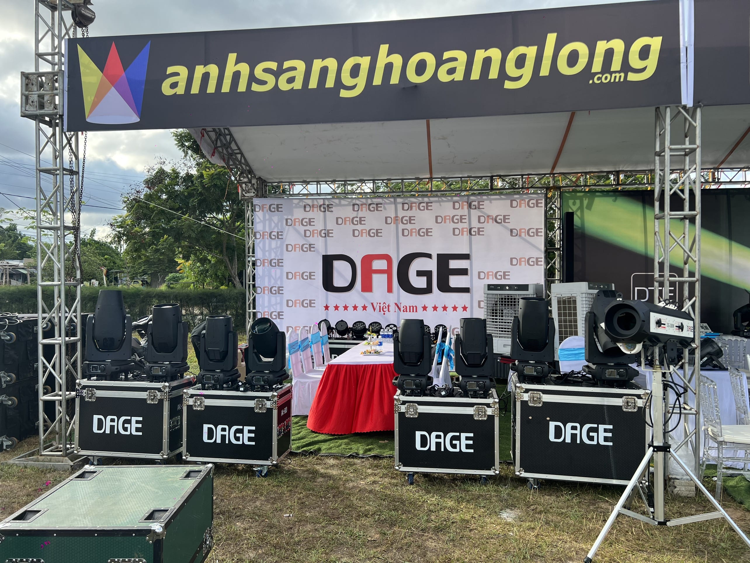 DAGE thương hiệu đèn sân khấu tạo dấu ấn trong Prosound Miền Trung 2024