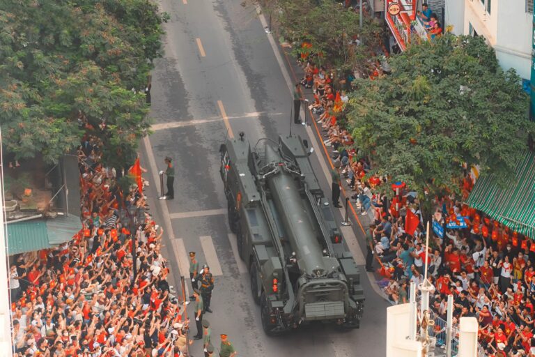 Hoàn thành nhiệm vụ A80 - cán bộ chiến sĩ diễu binh trở về đơn vị