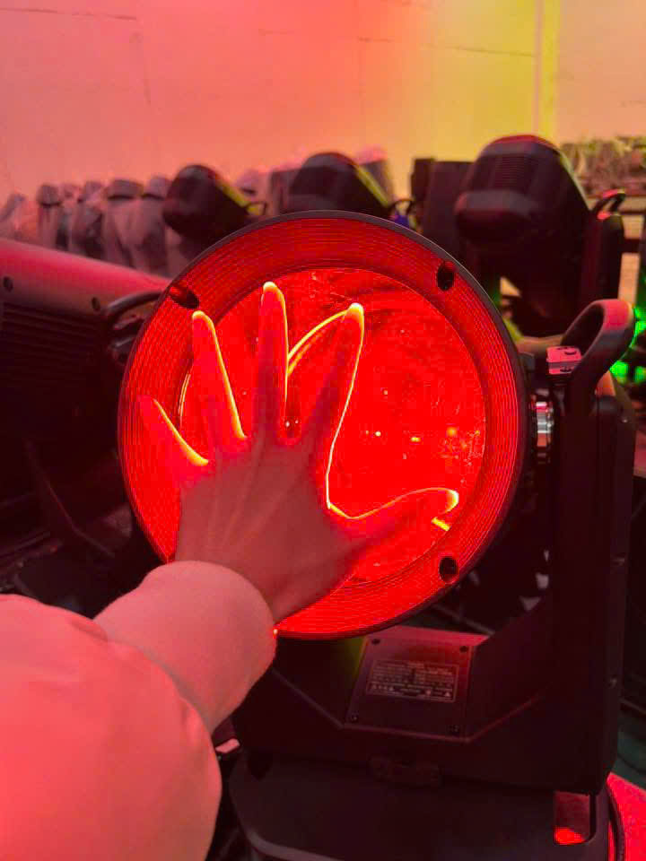 Đèn Beam AK-780 DAGE IP66 | Định hướng mới cho sân khấu ngoài trời 2026