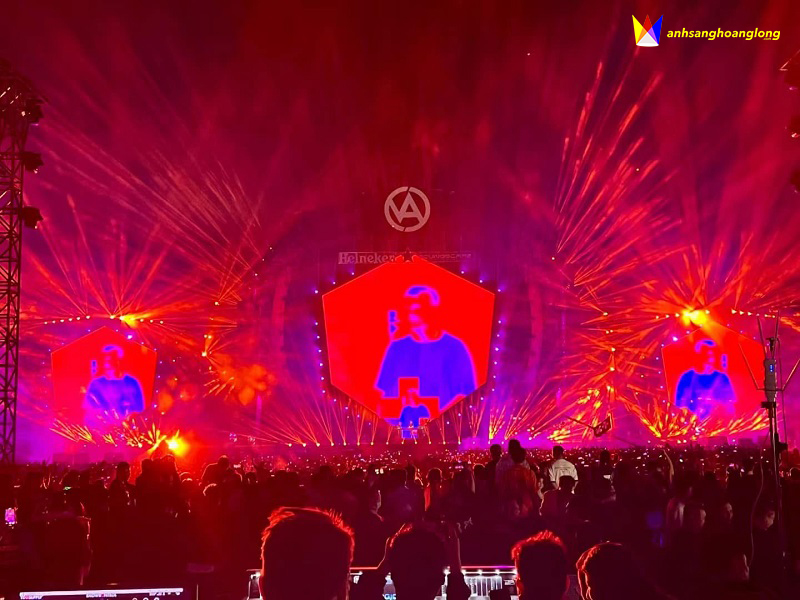 Đèn Beam Chống Nước IP-680 DAGE: Lựa Chọn Hàng Đầu Cho Không Gian Ngoài Trời