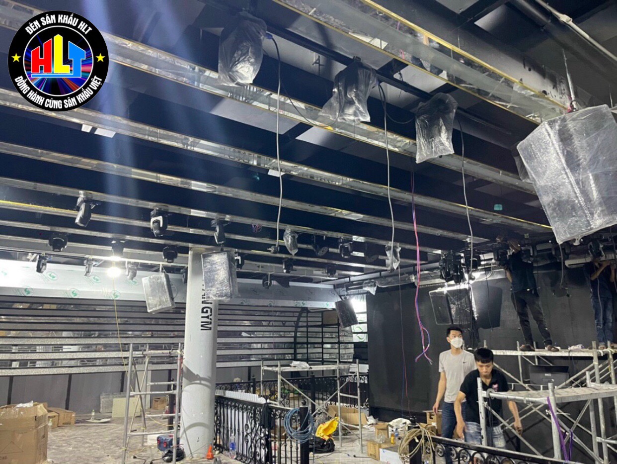 Đèn phòng bay Hà Nội