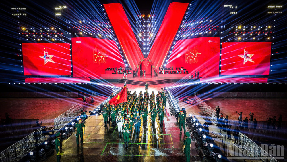 “Concert Quốc gia” Tổ quốc trong tim tổng duyệt hoành tráng tại sân Mỹ Đình, sẵn sàng bùng nổ trước giờ diễn