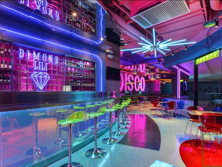 Mở quán bar, pub siêu lợi nhuận cần chuẩn bị những gì?