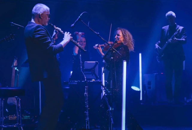 Secret Garden đến Việt Nam: Đêm nhạc huyền thoại tại Hà Nội