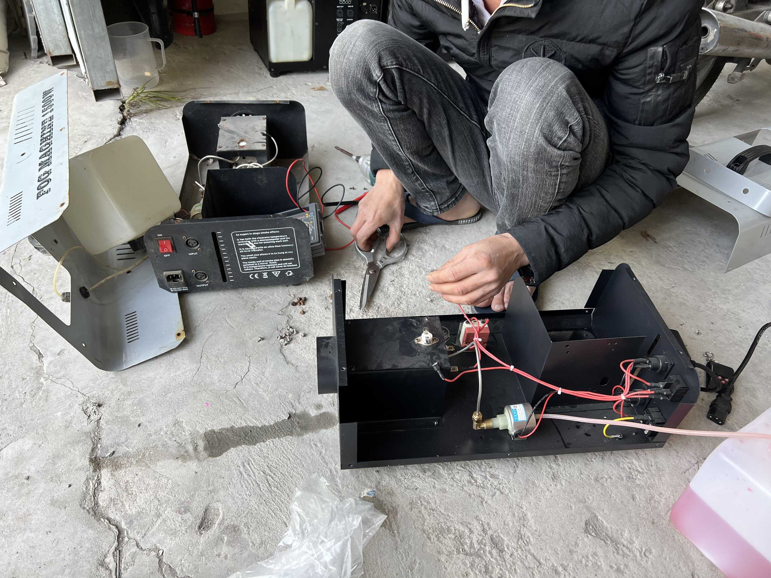 Bảo dưỡng máy tạo khói sân khấu đúng cách