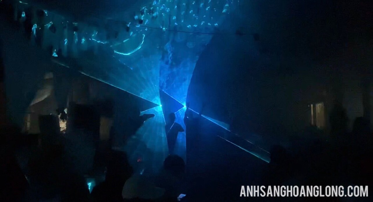 Thiết Bị Ánh Sáng Sự Kiện Chất Lượng