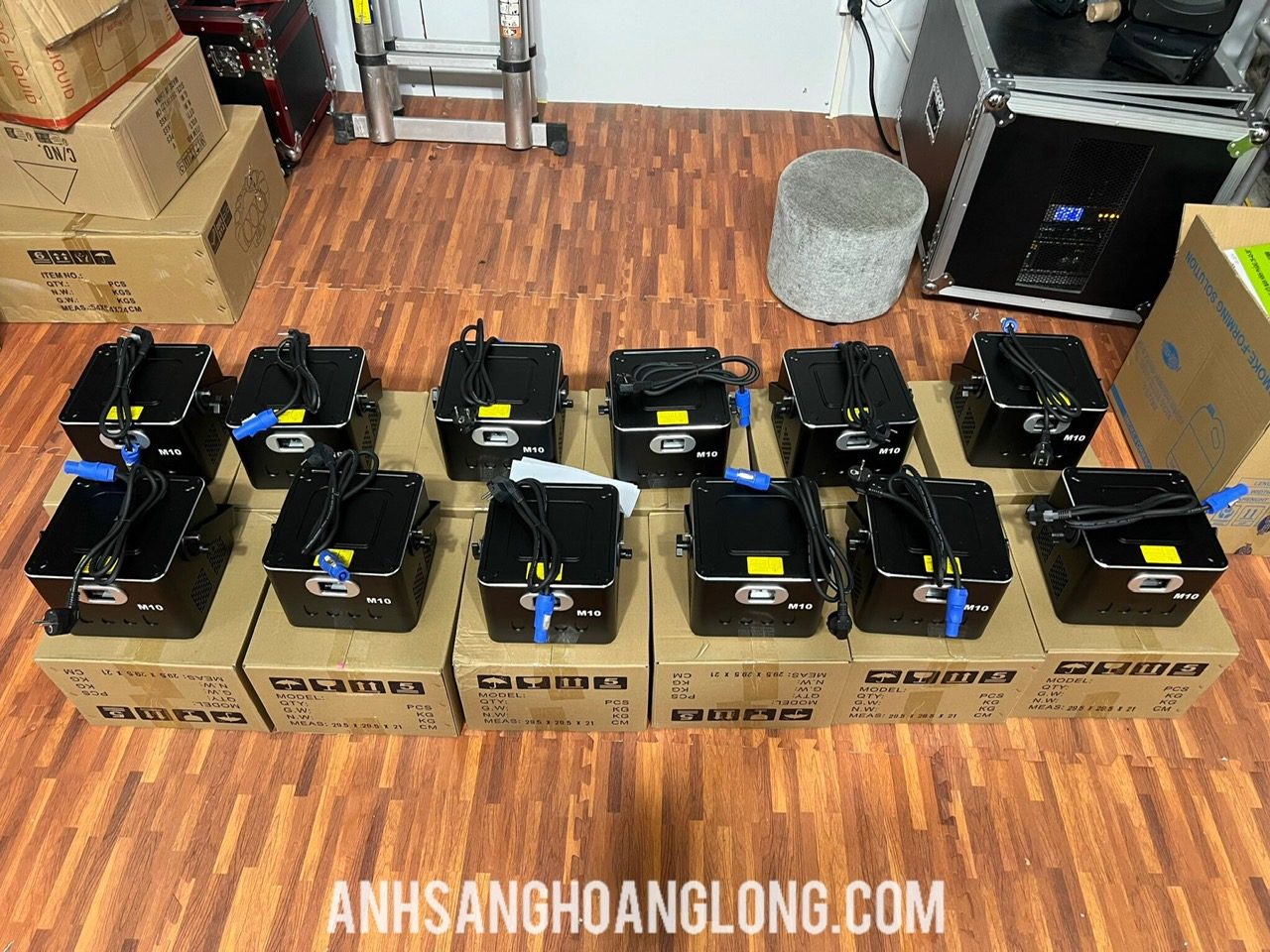 Nhà Phân Phối Đèn Laser 10w Chính Hãng