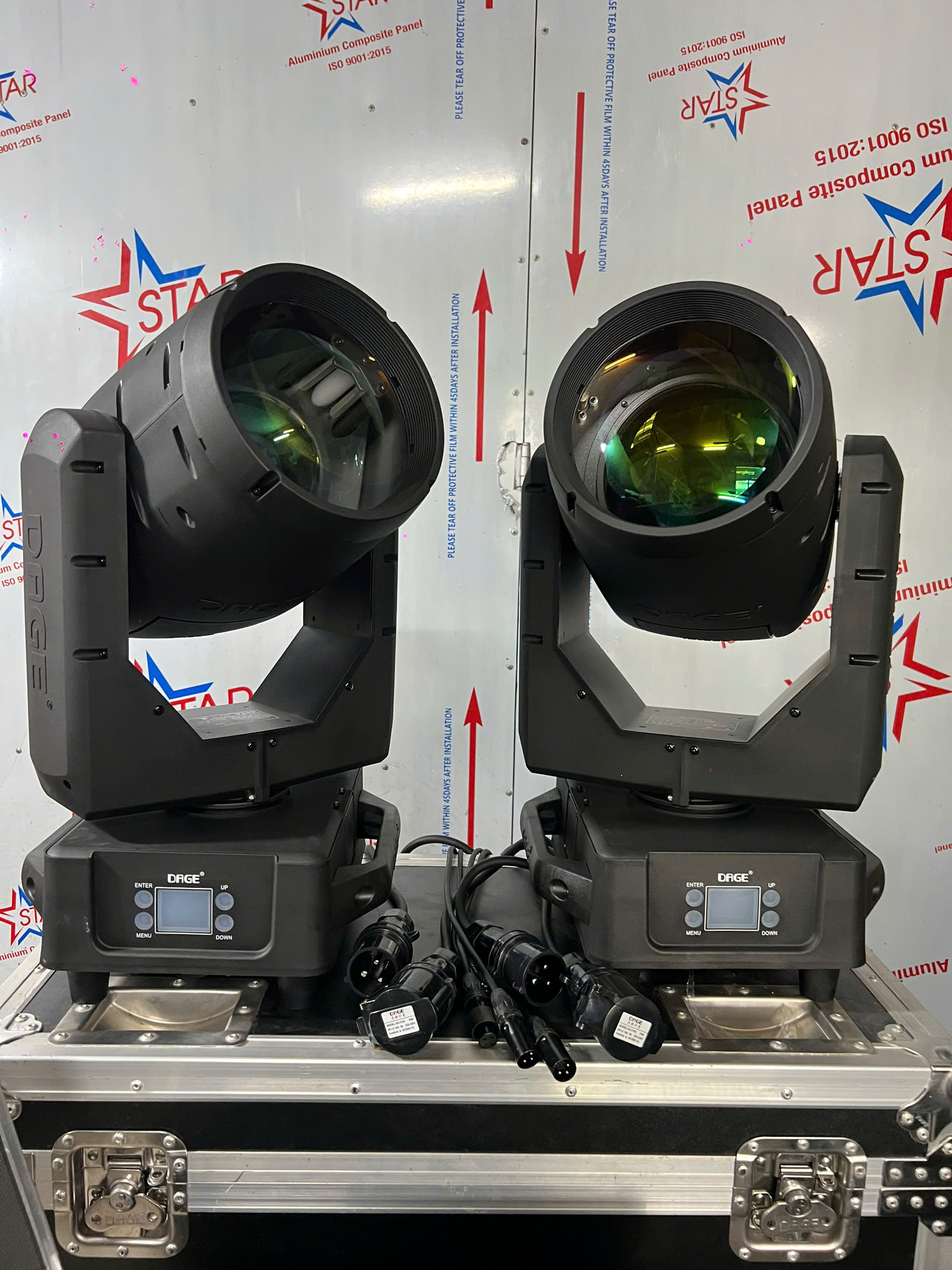 Bàn Giao 20 Đèn Beam Chống Nước IP65 DAGE IP-680 | Ánh Sáng Hoàng Long