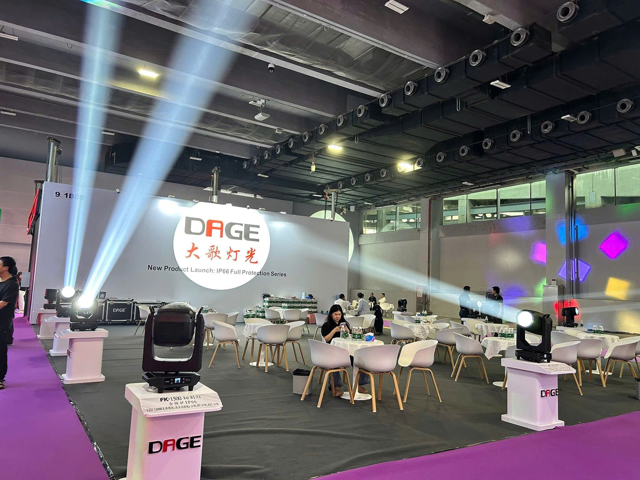 Khám Phá Đèn Sân Khấu Mới Nhất Tại Gian Hàng DAGE – Prolight + Sound 2026