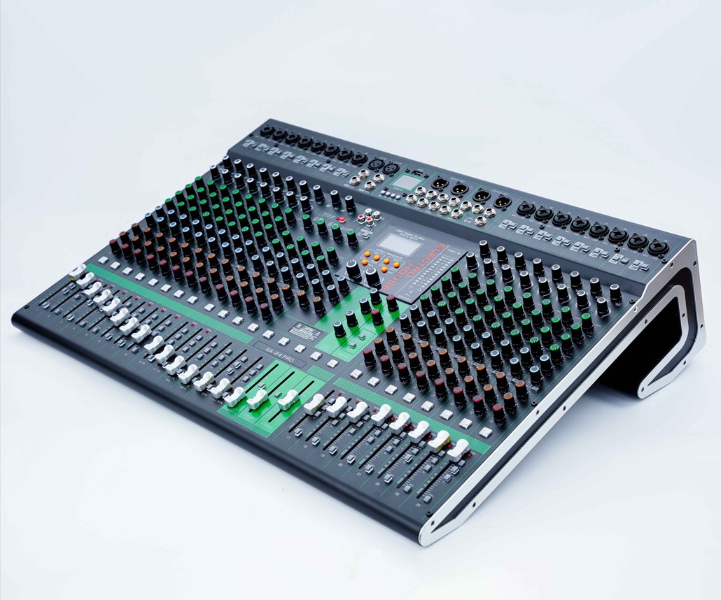 Bàn Mixer Âm Thanh