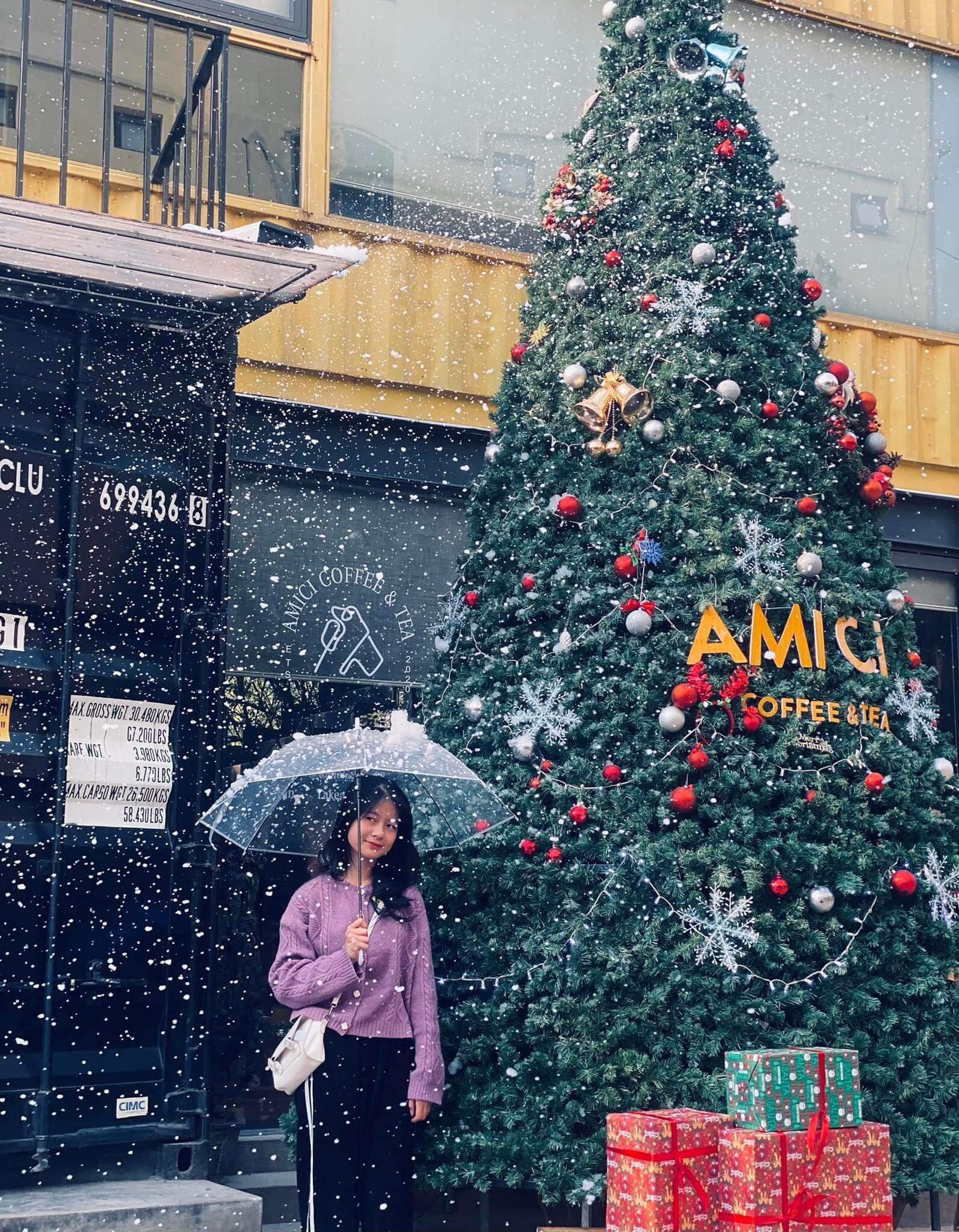 Máy tạo tuyết