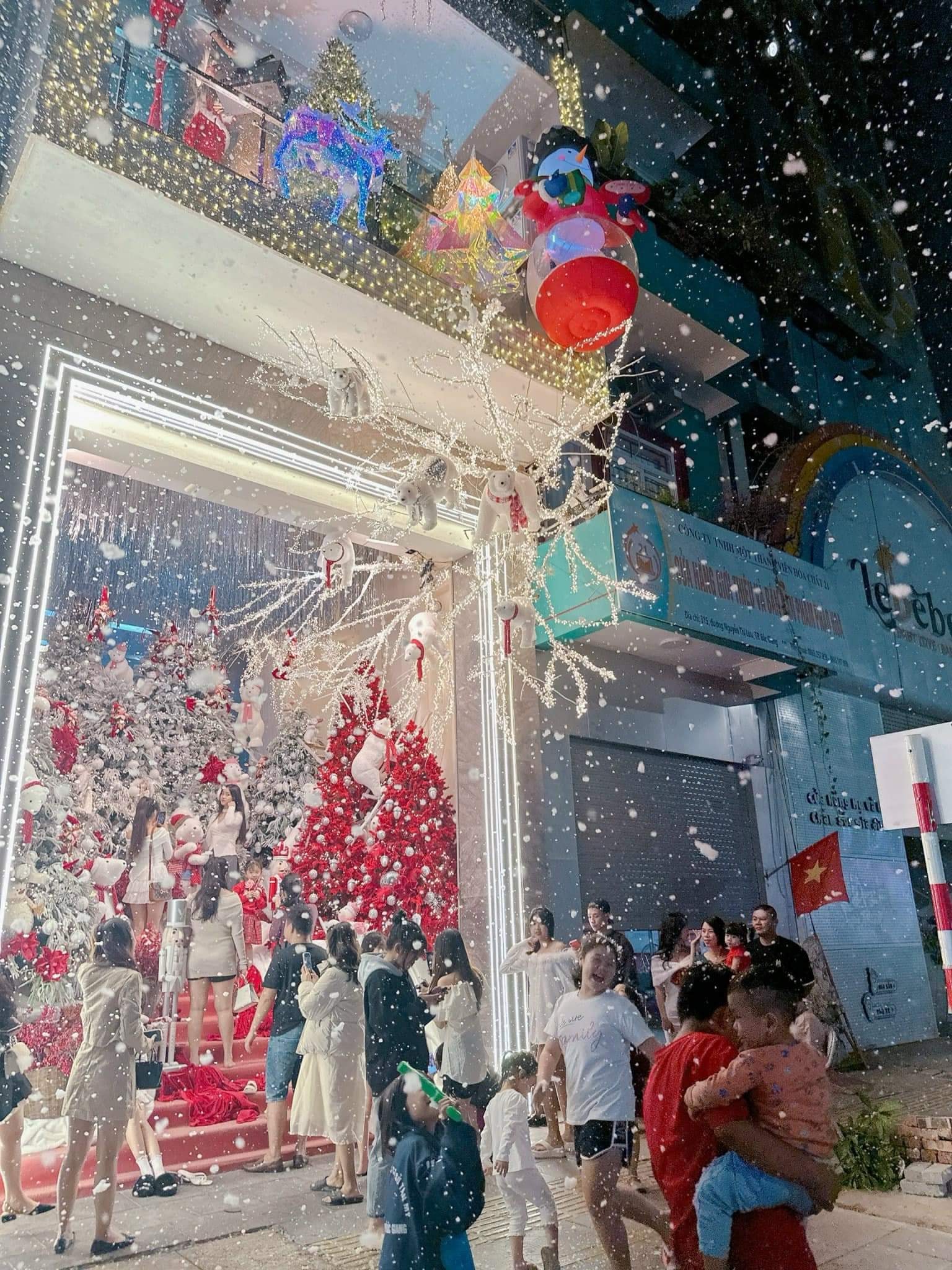 Dịch vụ Sửa máy tạo tuyết tại Hà Nội