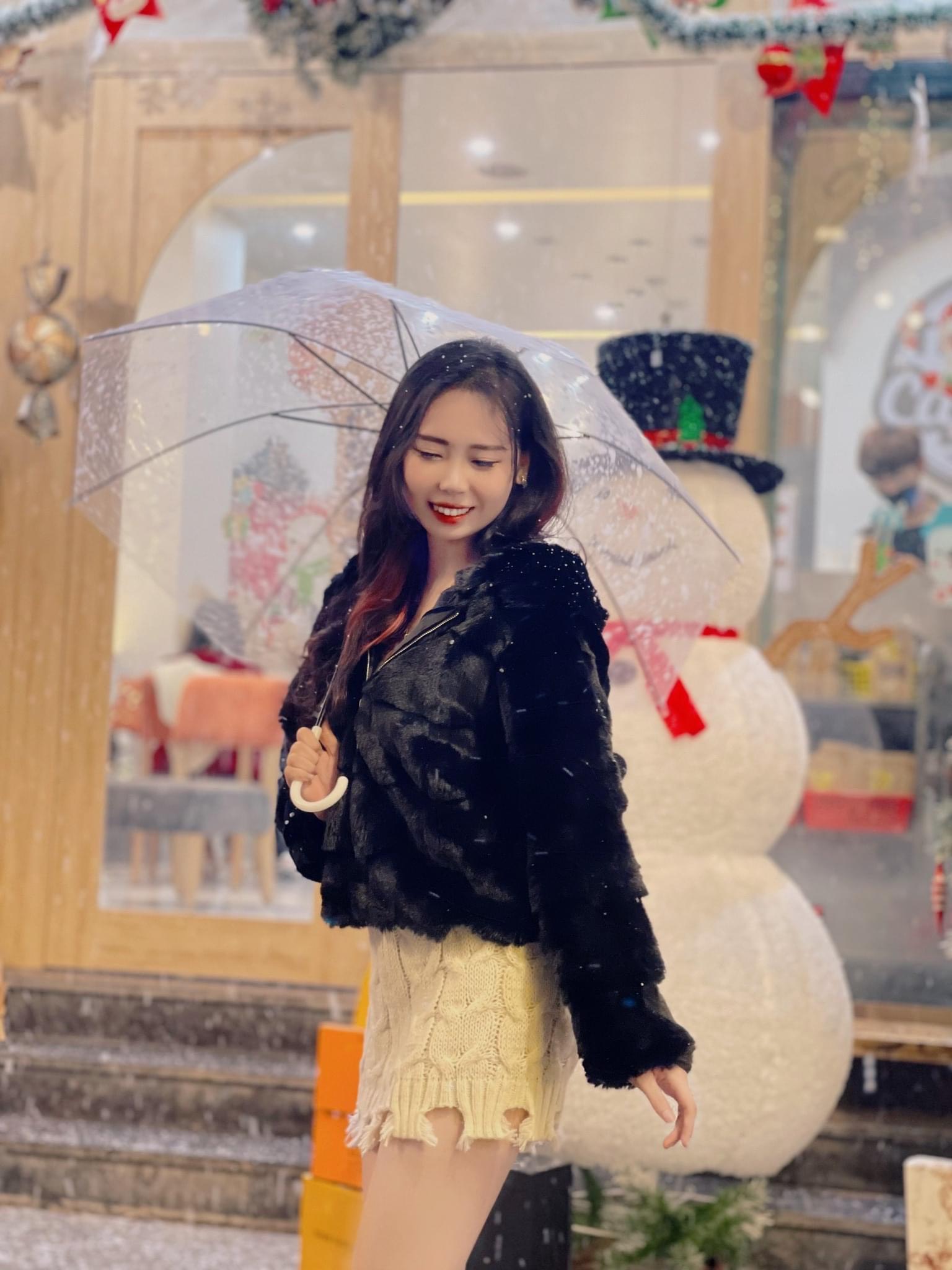 Máy phun tuyết nhân tạo 