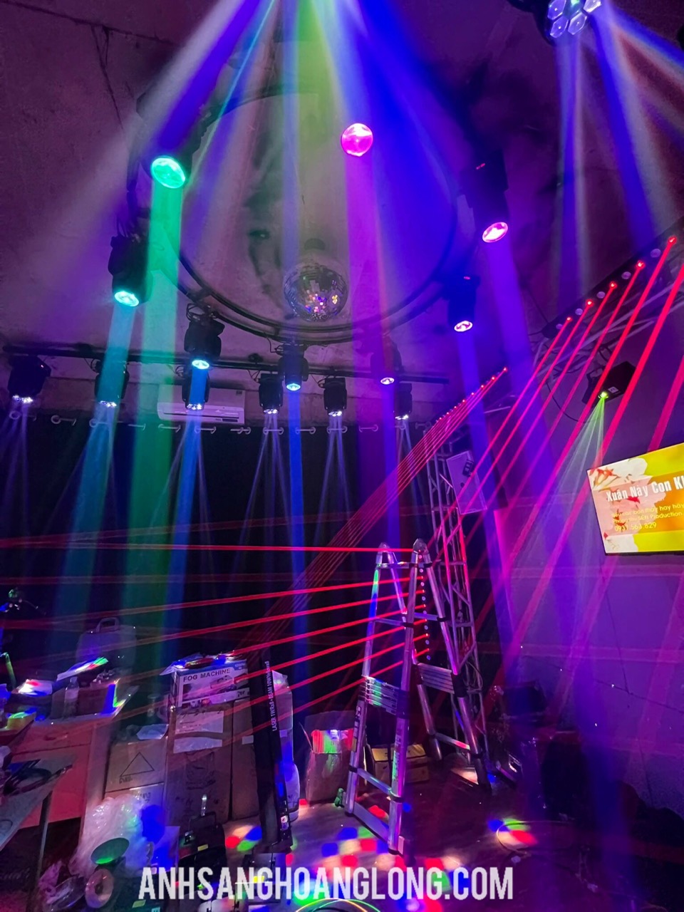 Đặc điểm của Đèn Laser KTV 