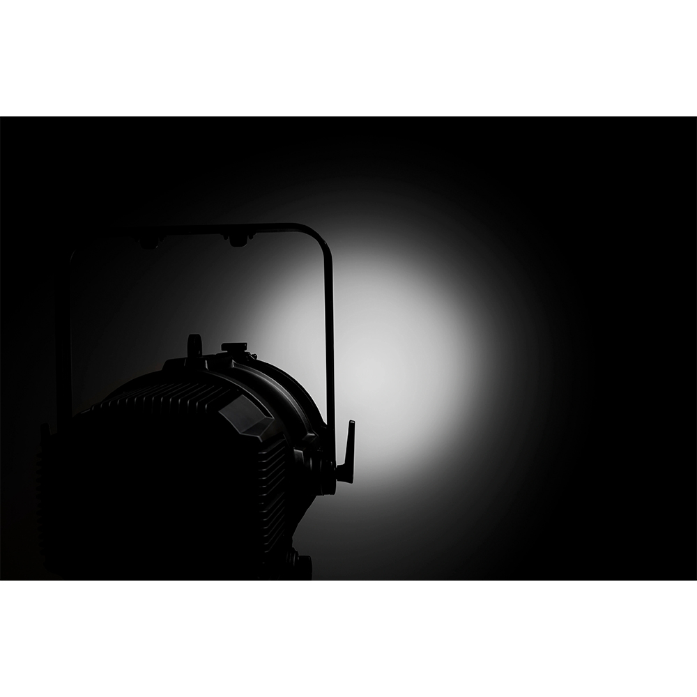 Đèn Fresnel Led Studio ELP MANET 8f - Martin
