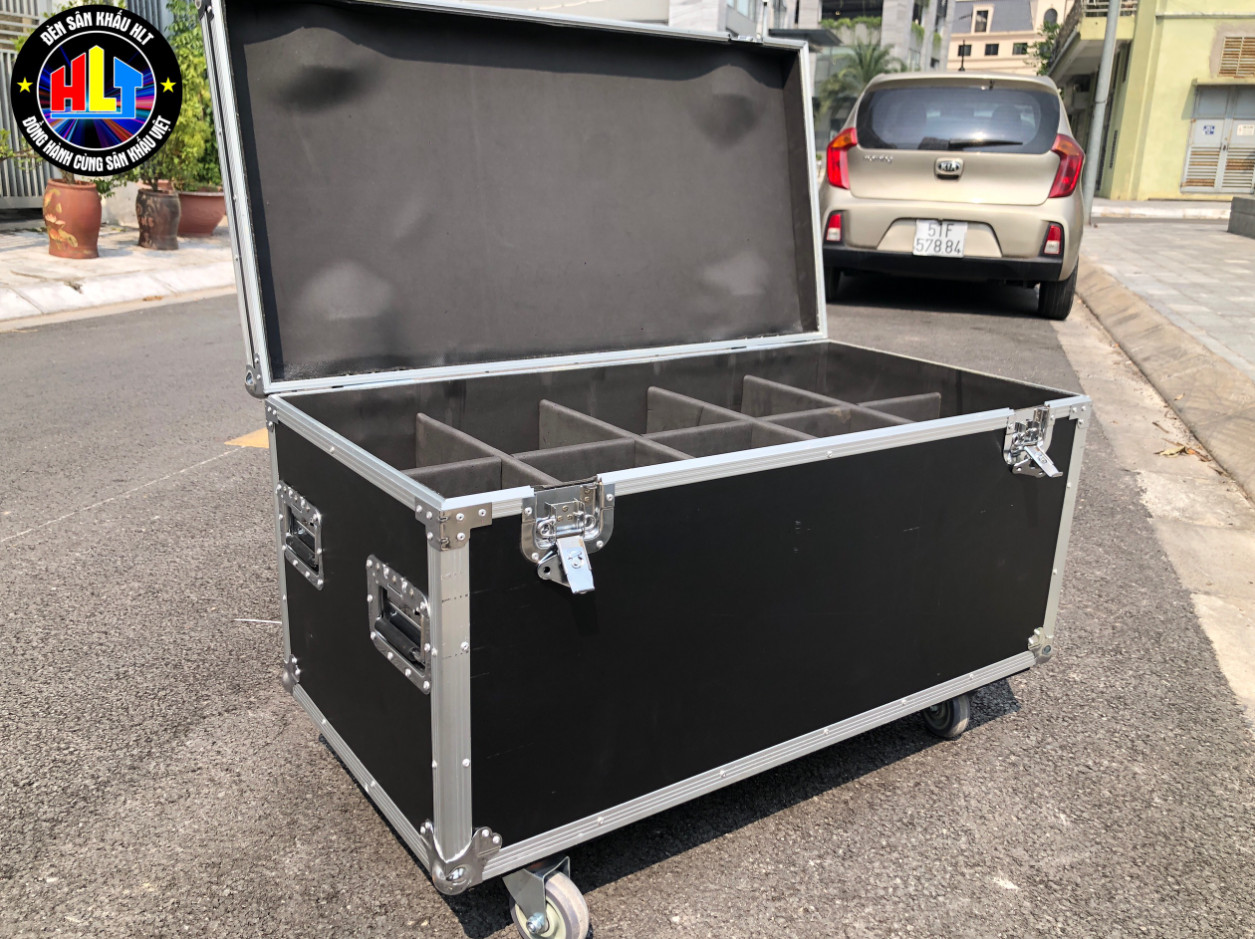 Tủ Gỗ Đựng Đèn Moving 6 Mắt Có Laser