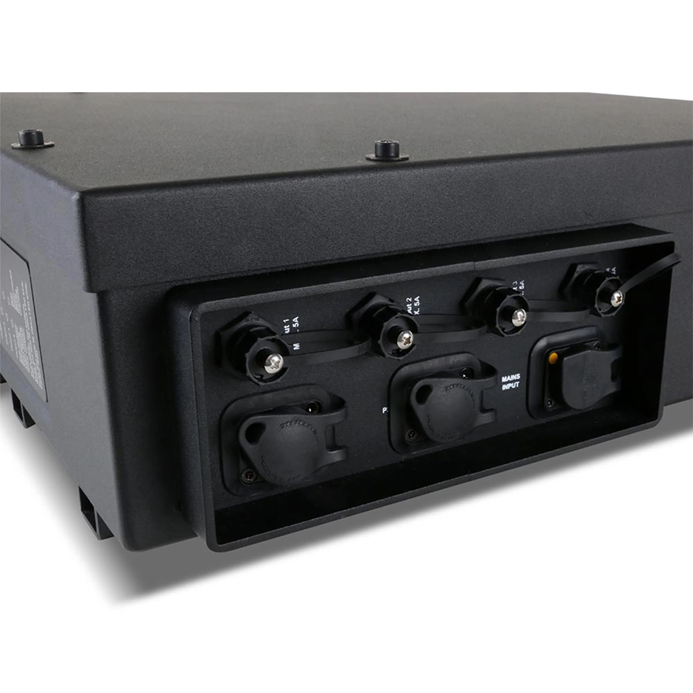 Bộ nguồn và dữ liệu ngoài trời dành cho đèn LED Martin Creative P3 PowerPort 1000 IP Rental
