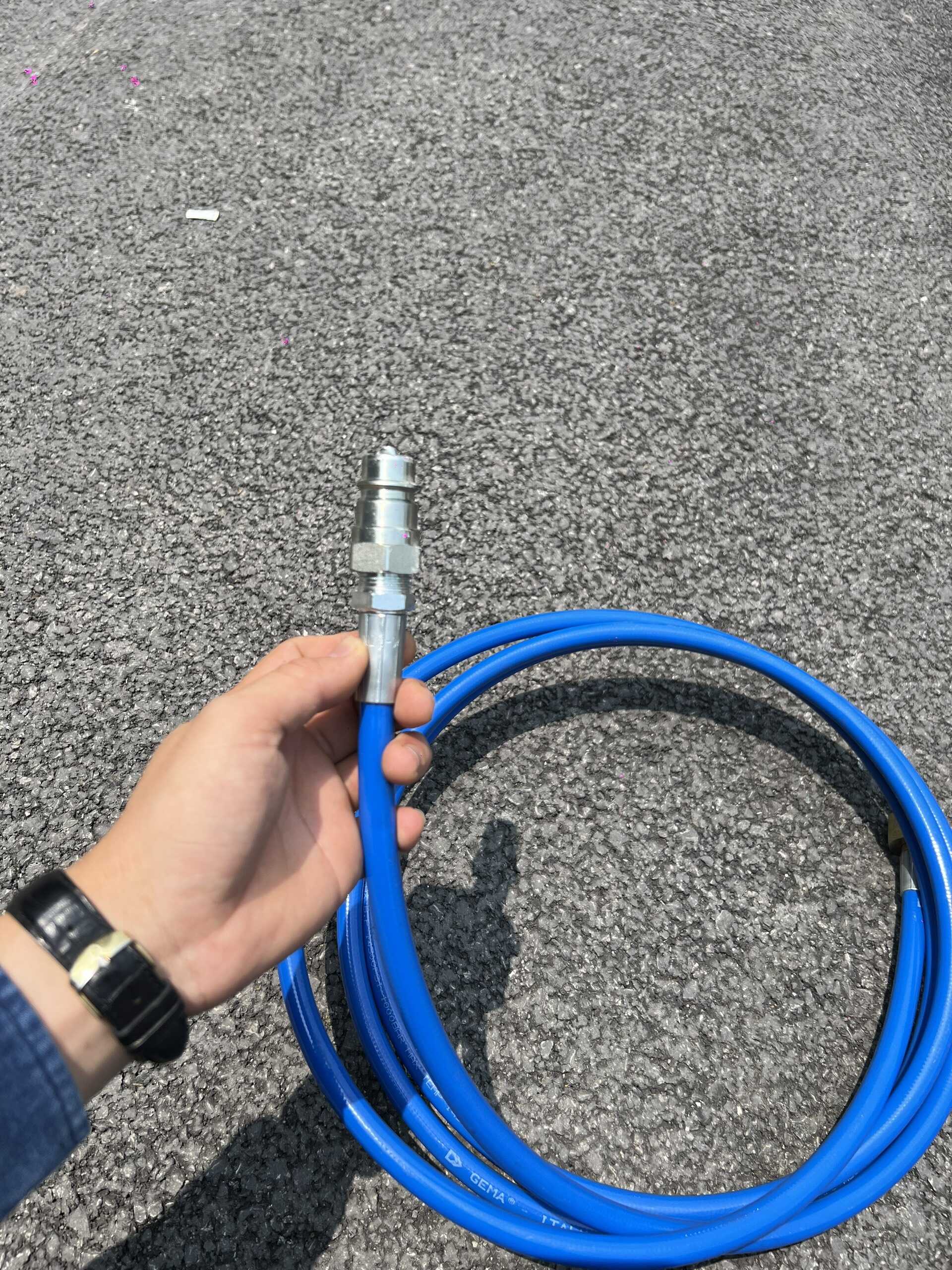 Dây Dẫn Khí Dài 8m Loại Một Đầu Vào Bình Khí Co2 Da Đầu Nối Nhanh Vào Máy Co2