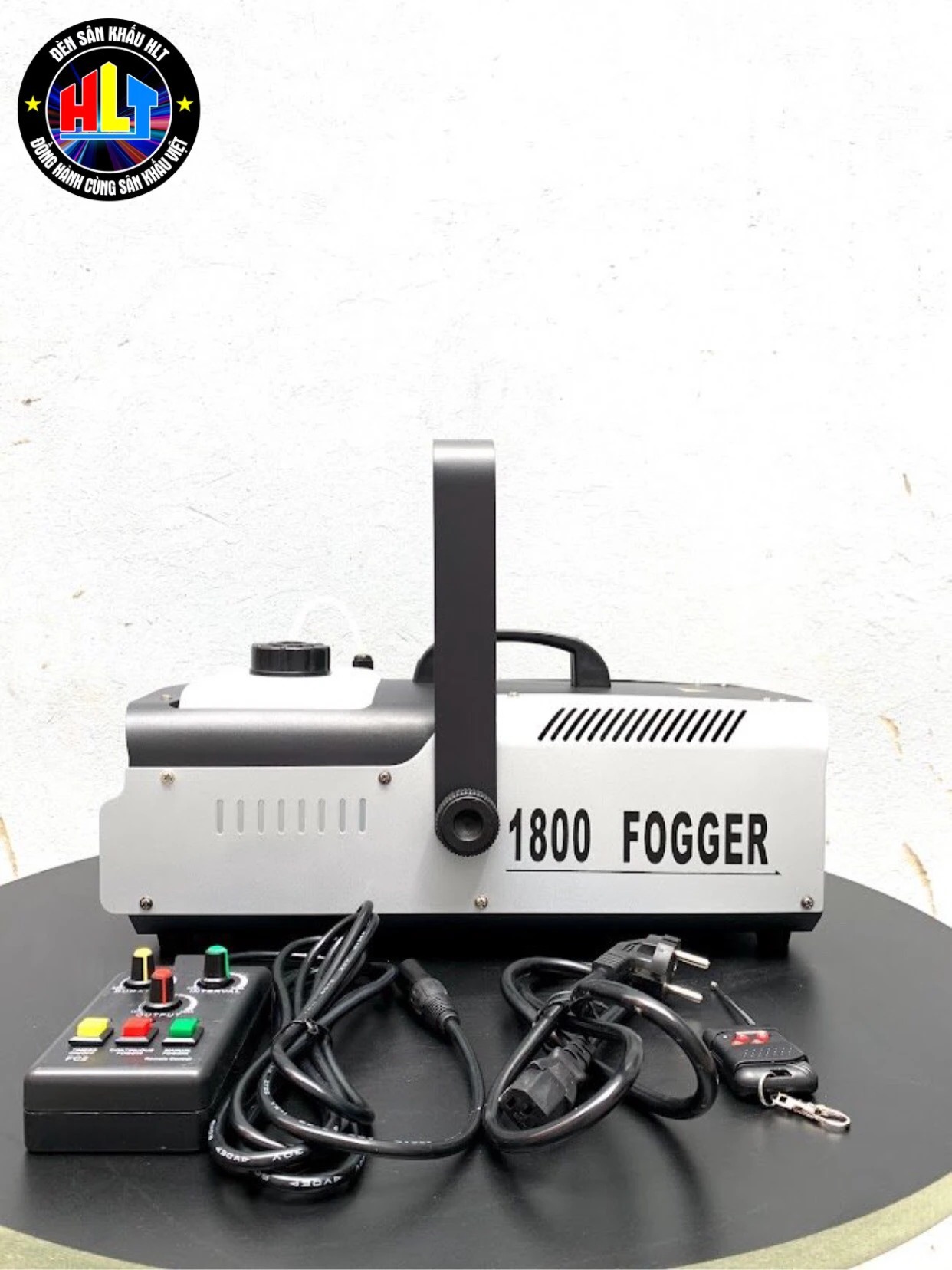 Máy Tạo Khói 1800w Dmx