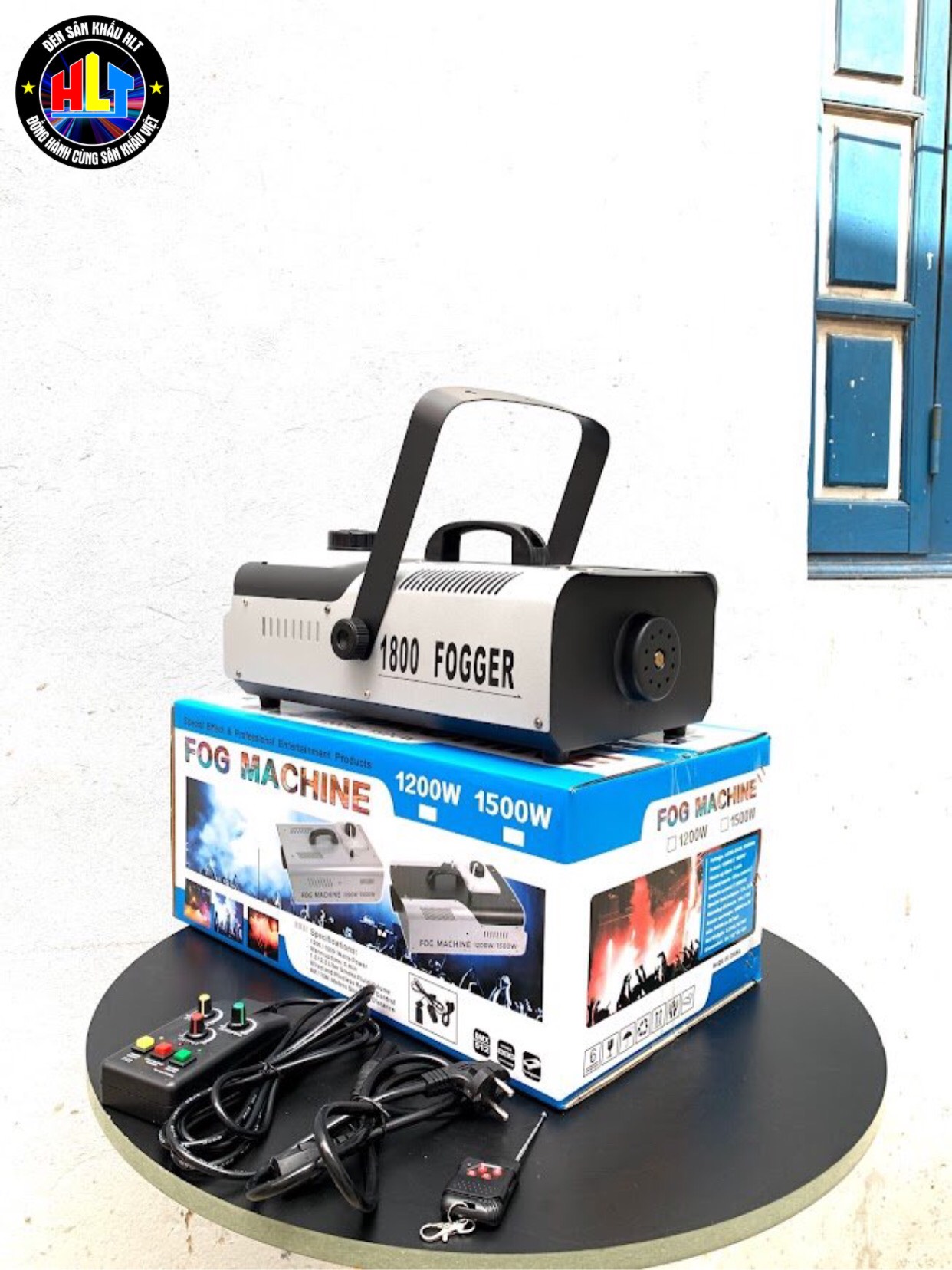 Máy Tạo Khói 1800w Dmx