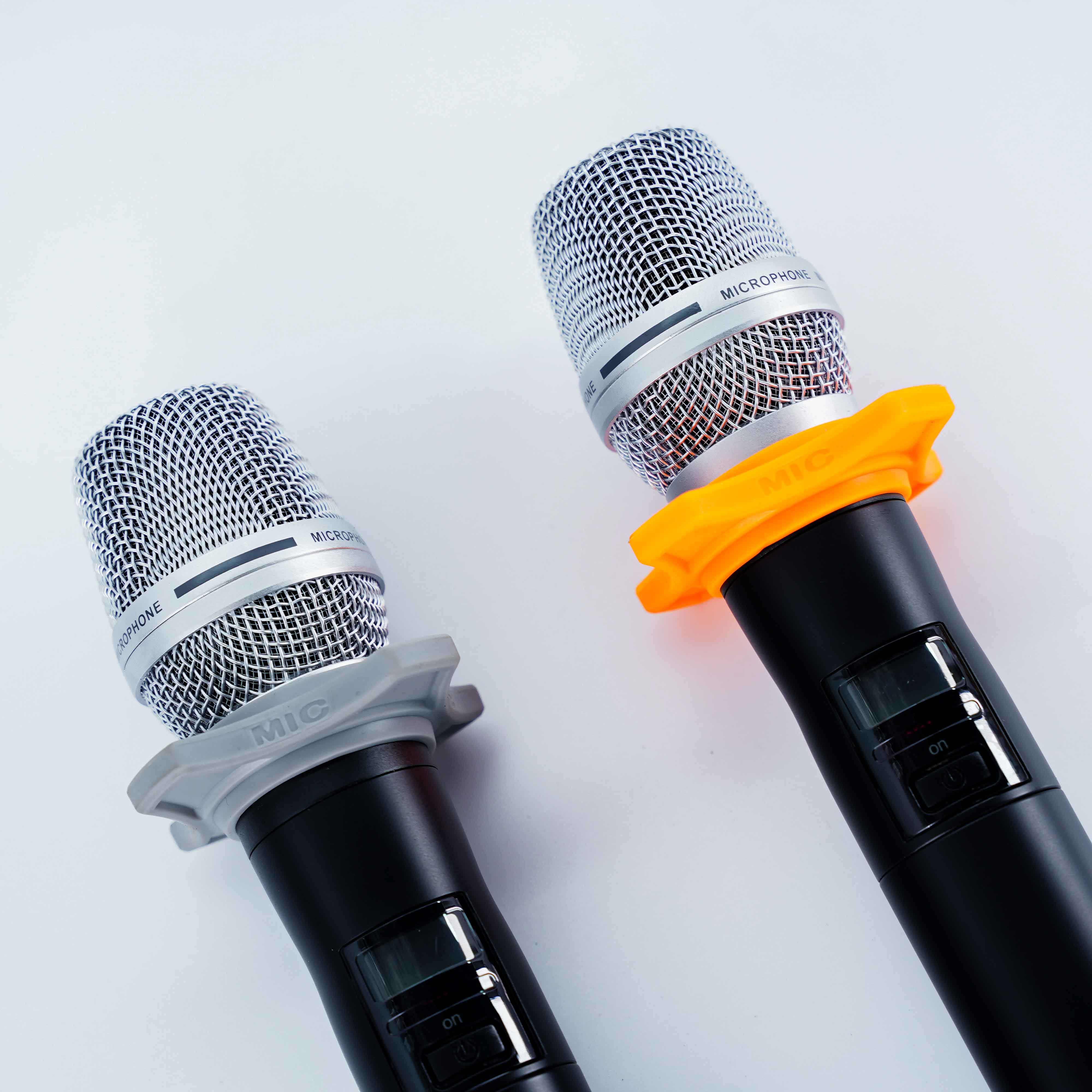 Micro M300 Sự Kiện