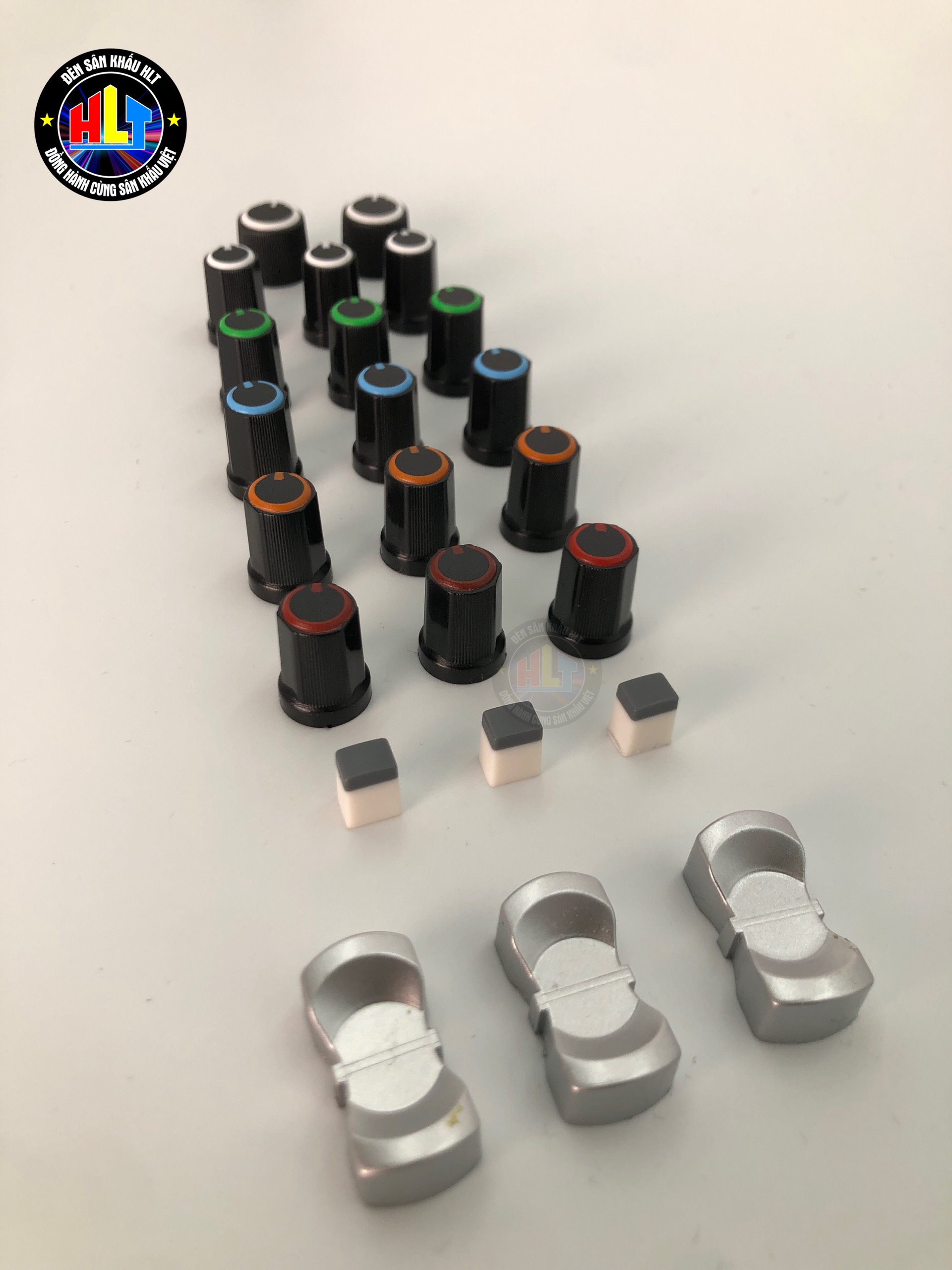 Nún vặn các giải tần số Max-16pro