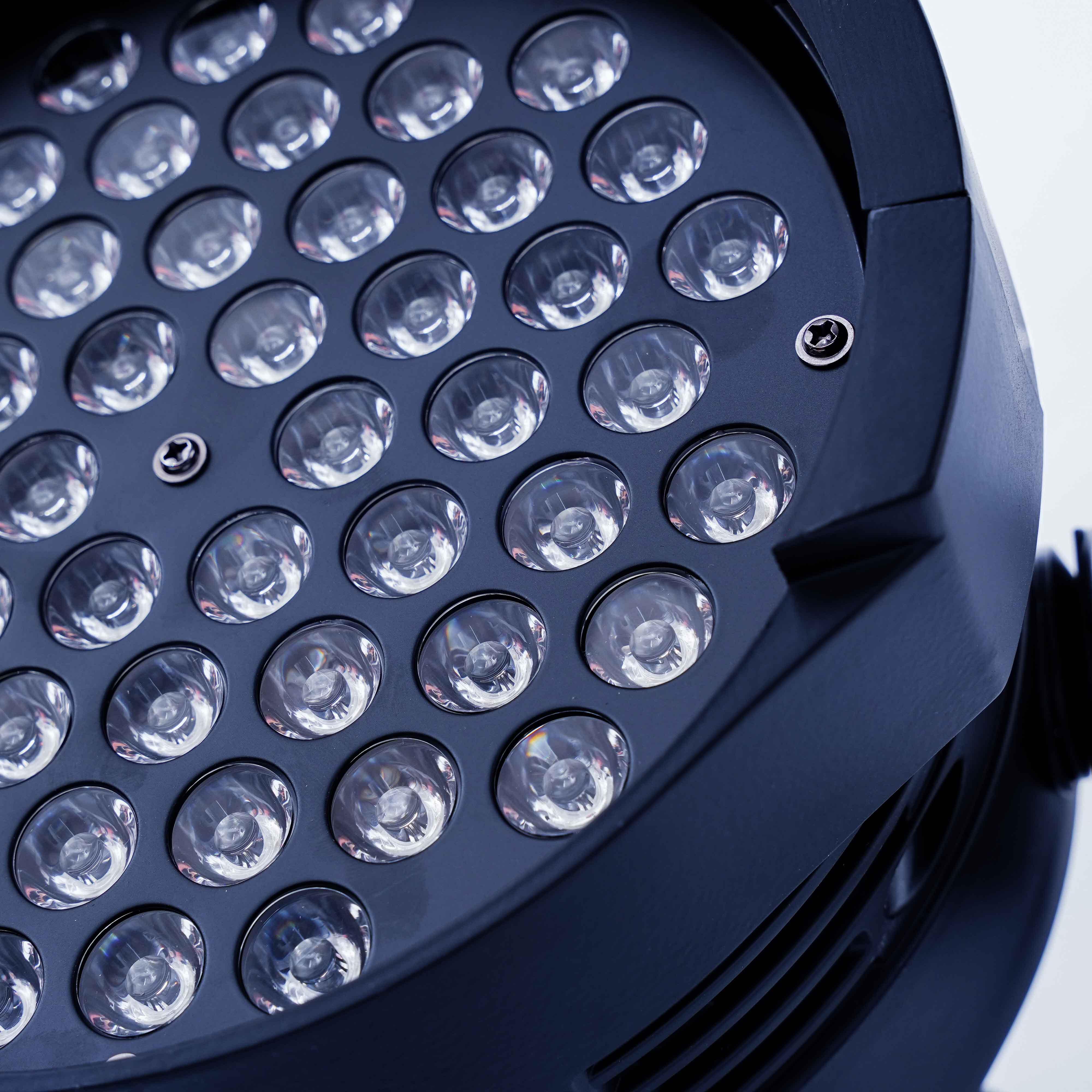 Par Led 54x9w 3in1 ( có remote )