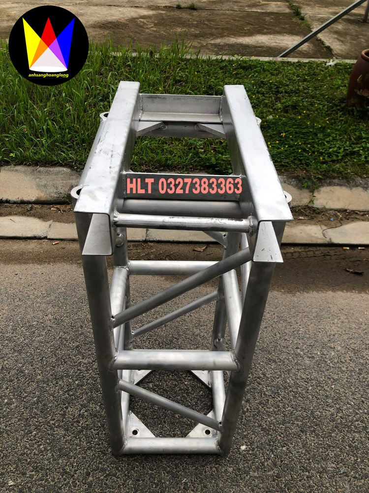 Tay bắt balang 200X200 cho nhà bạt không gian