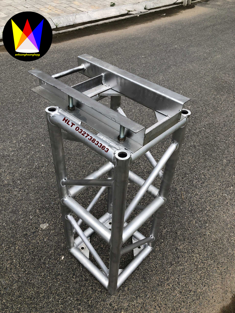 Tay bắt balang 300X300 cho nhà bạt không gian
