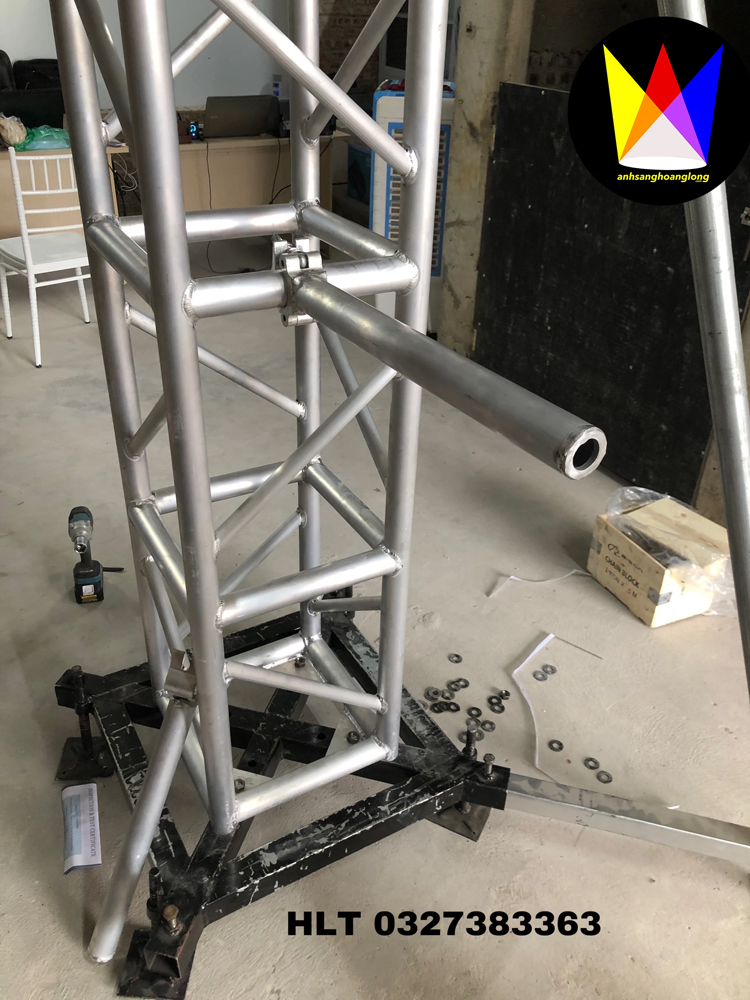 Tay Treo Đèn Beam 50cm