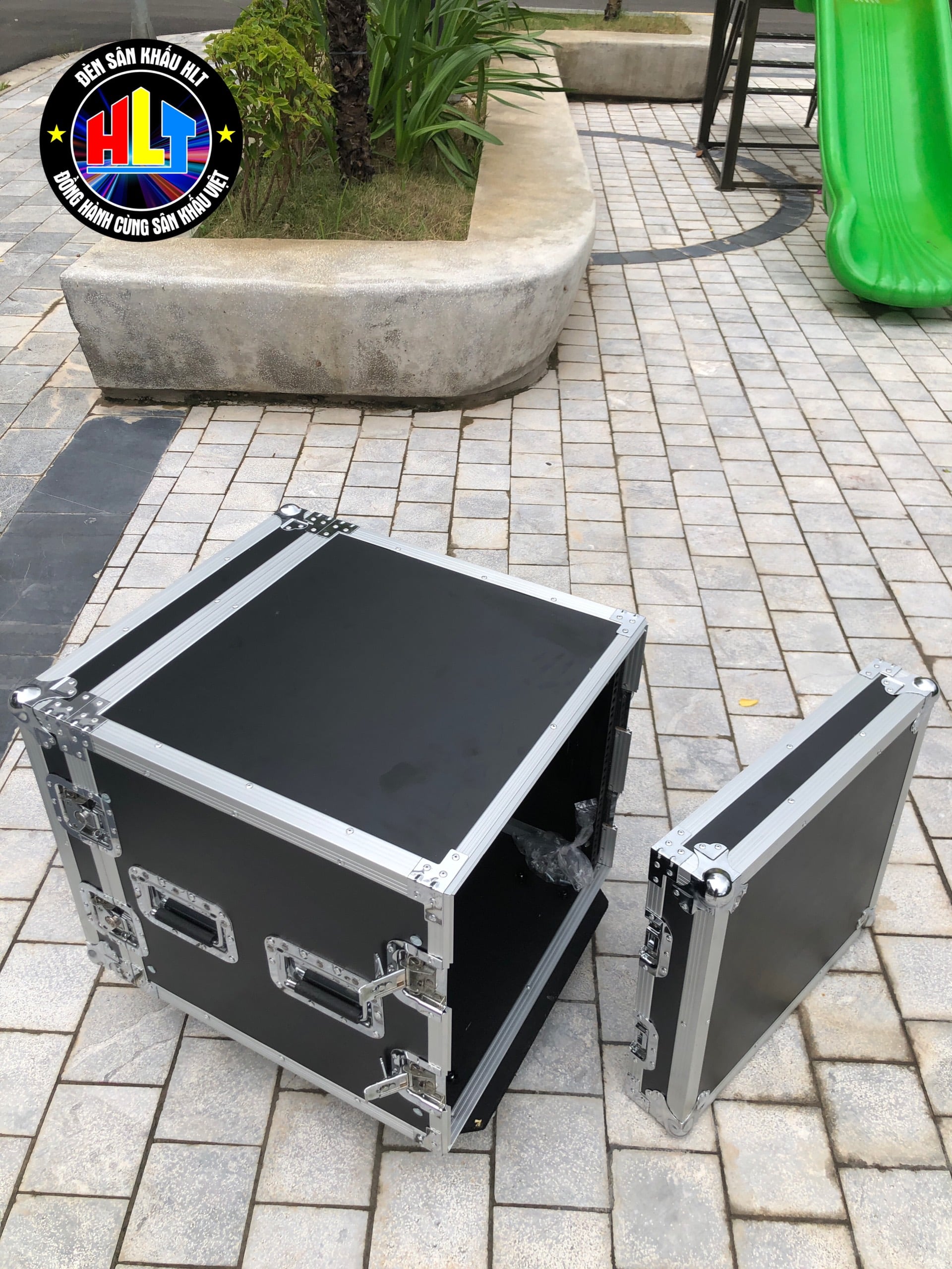 Tủ Thiết Bị 10U