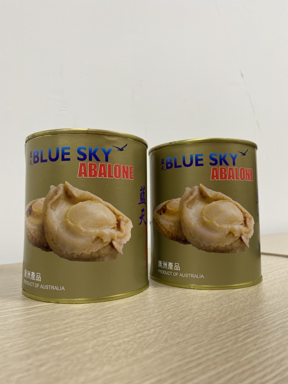 Bào ngư tự nhiên đóng lon 850g, trọng lượng thịt bào ngư 380g/2con/hộp