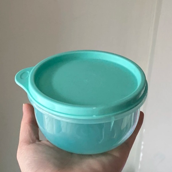 Tuptrung - Hộp Mát Bowl Tròn Thân Trong 260ml (01 Hộp)