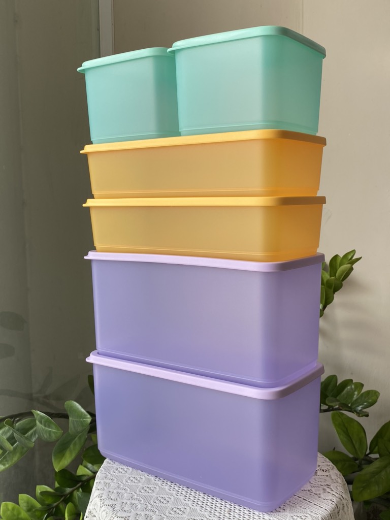 Combo Tuptrung - Hộp Bowl tròn tươi mát Tupperware gồm hộp 1L + 1.5L + 2L - Hộp 2L tím