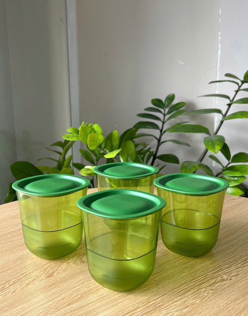 TupMalay - Premium BLSM Glass 230ml - T.M Cốc xanh lá có nắp 230ml