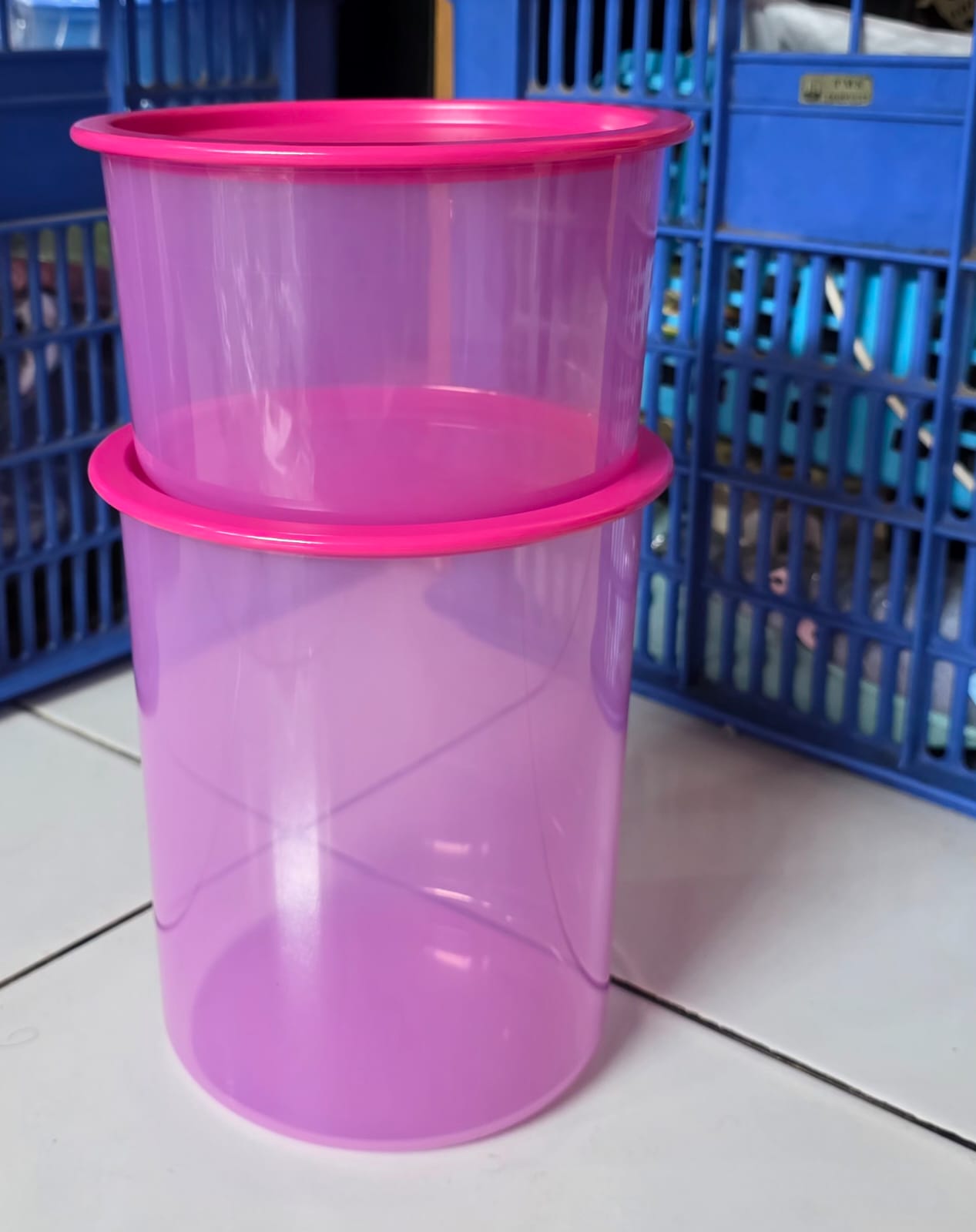TupMalay - Set 2 Hộp Tròn One Touch 1 Lần Bấm Màu Hồng (01 Hộp 940ml+ 01 hộp 2L)