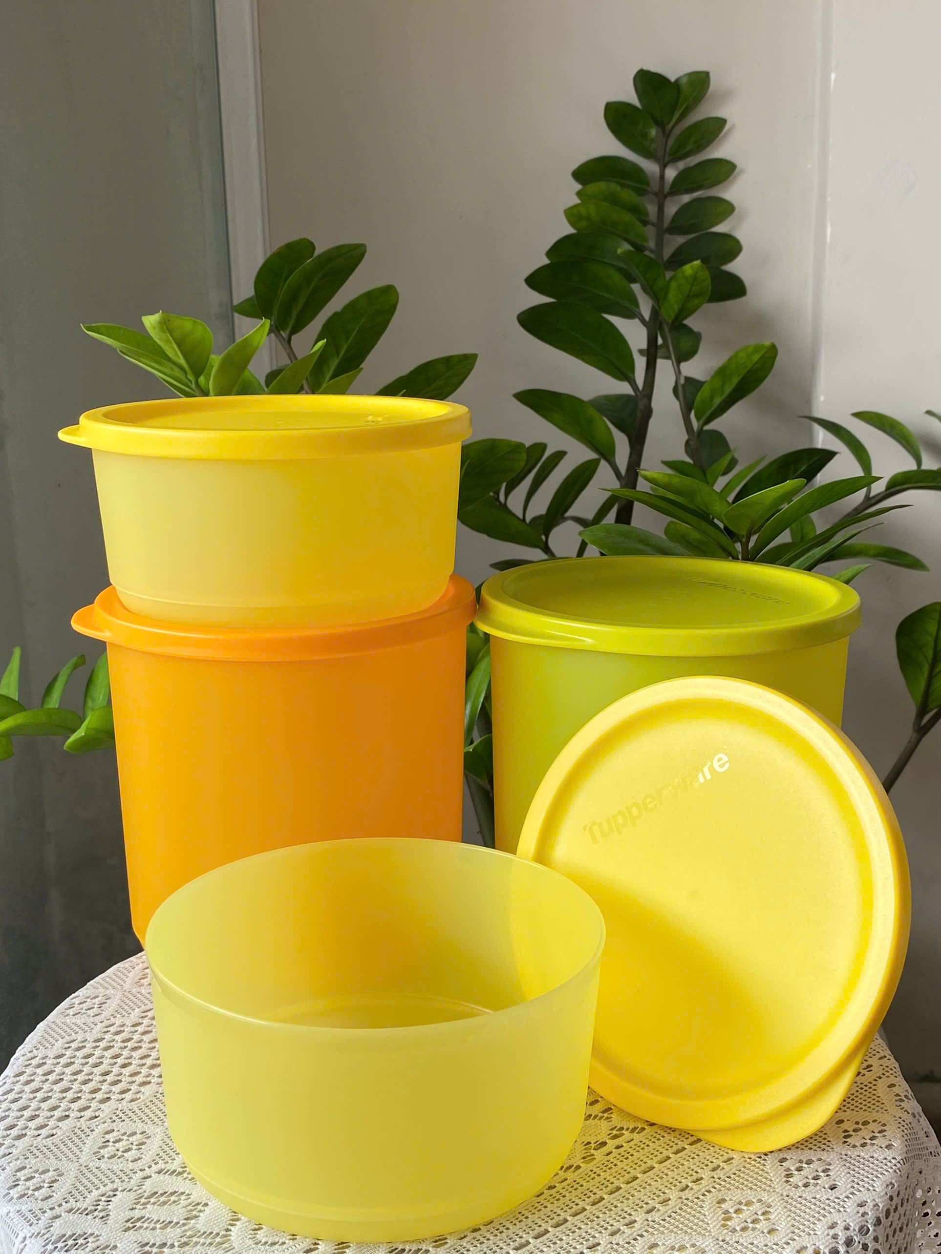 Tuptrung - Hộp Trữ Mát Hình Trụ Round Stax 530ml/ 1.1L