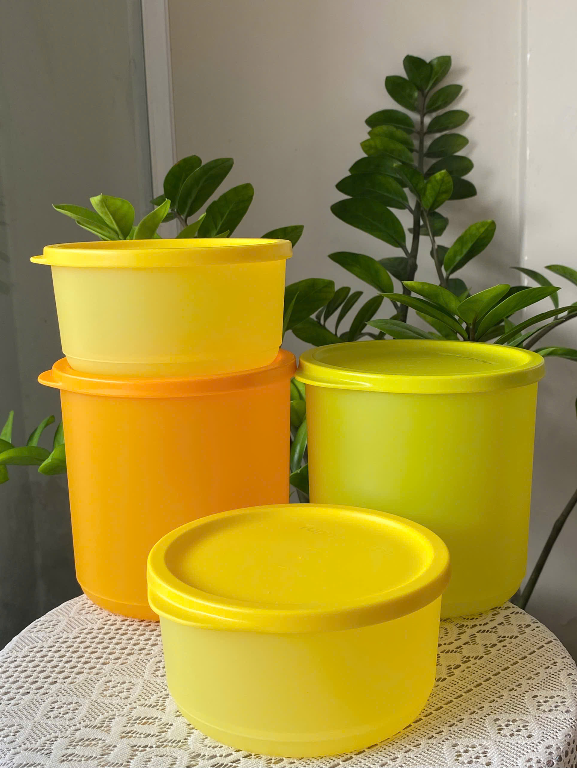Tuptrung - Hộp Trữ Mát Hình Trụ Round Stax 530ml/ 1.1L