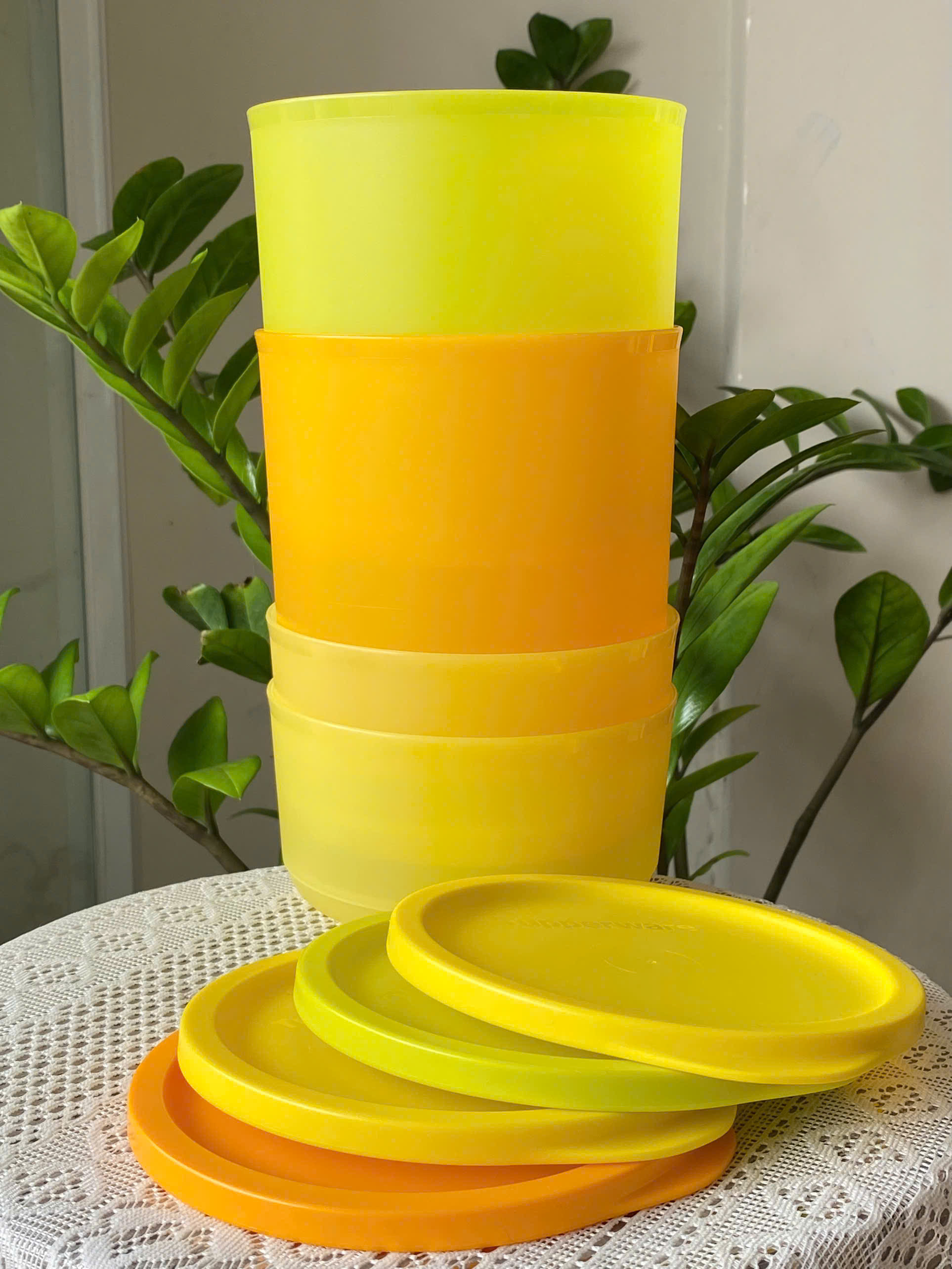 Tuptrung - Hộp Trữ Mát Hình Trụ Round Stax 530ml/ 1.1L