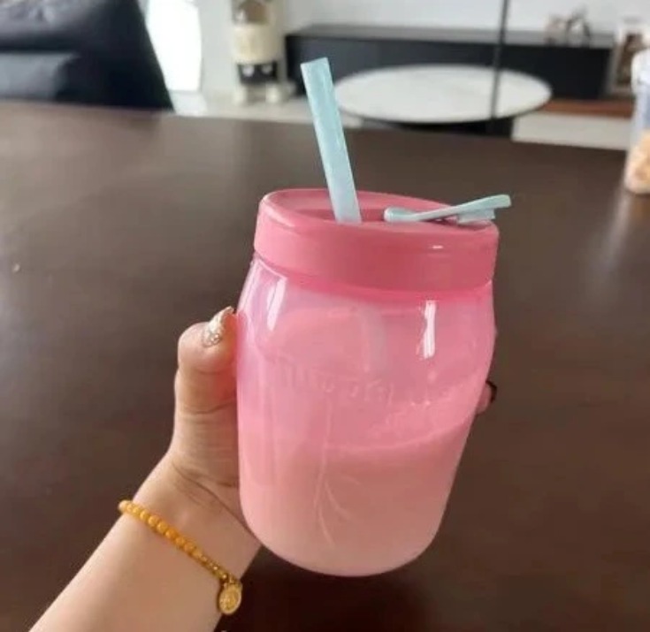 Hộp Jar 550ml có ống hút -màu mới