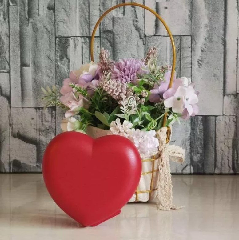 Tupmalay - Hộp Trái Tim Màu Đỏ Limited - Heart Shape Keper