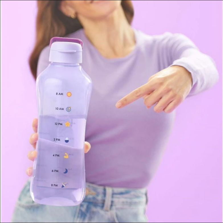 Bình Nước Tupperware 2L Có Vạch Chia Motivation